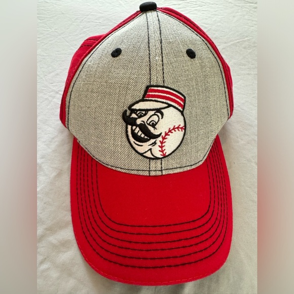 CINCINNATI REDS (REDLEGS) FOX SPORTS, Ohio baseball cap! - Picture 1 of 14